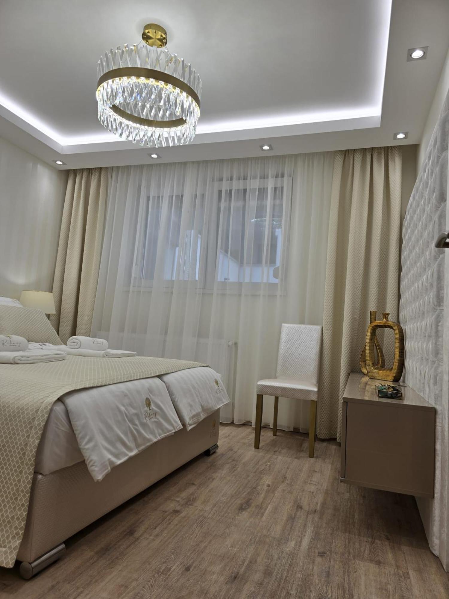 Apartment Rebany 3 *