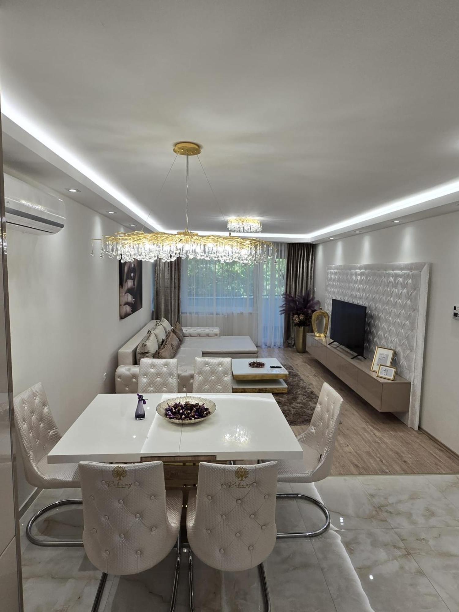 Rebany 3 Apartment