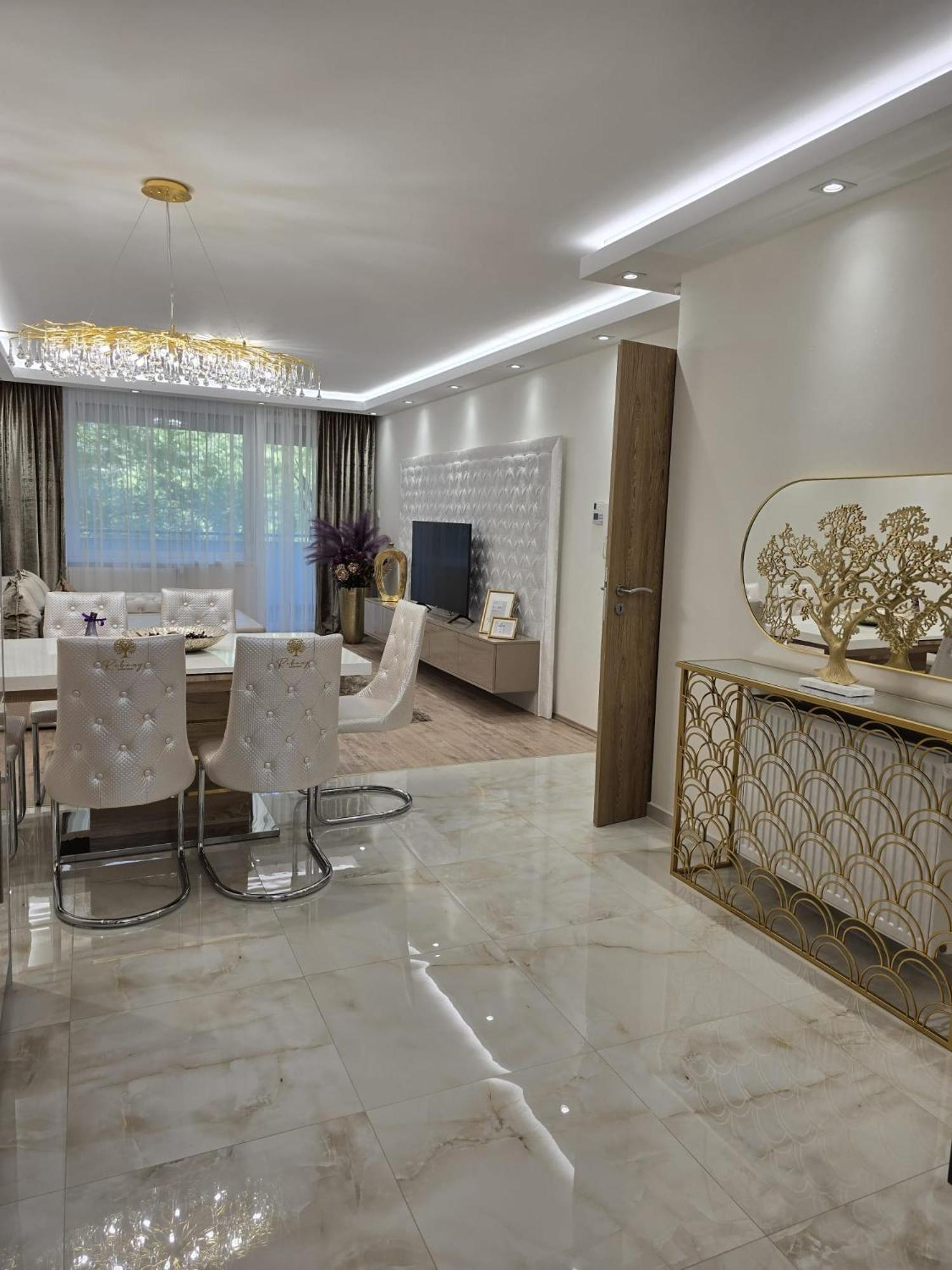 Apartment Rebany 3