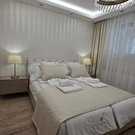 Rebany Apartman 3 Debrecen Exterior foto